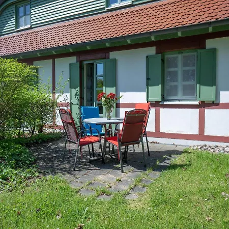 Rugana - Komfortplus Mit 1 Schlafzimmer Und Terrasse B19 Apartmán Dranske
